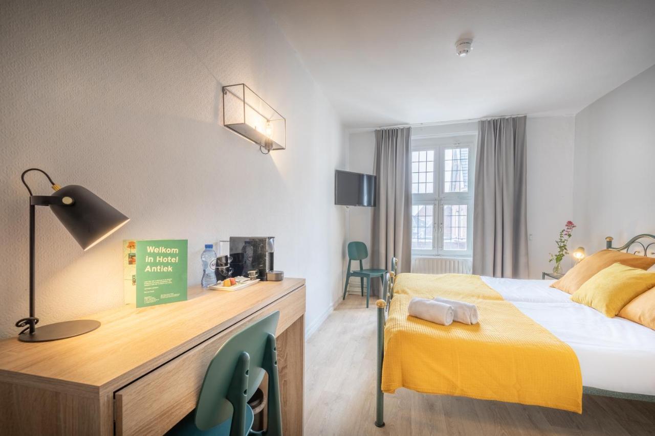 Hotel Nieuw Antiek Helden Bagian luar foto