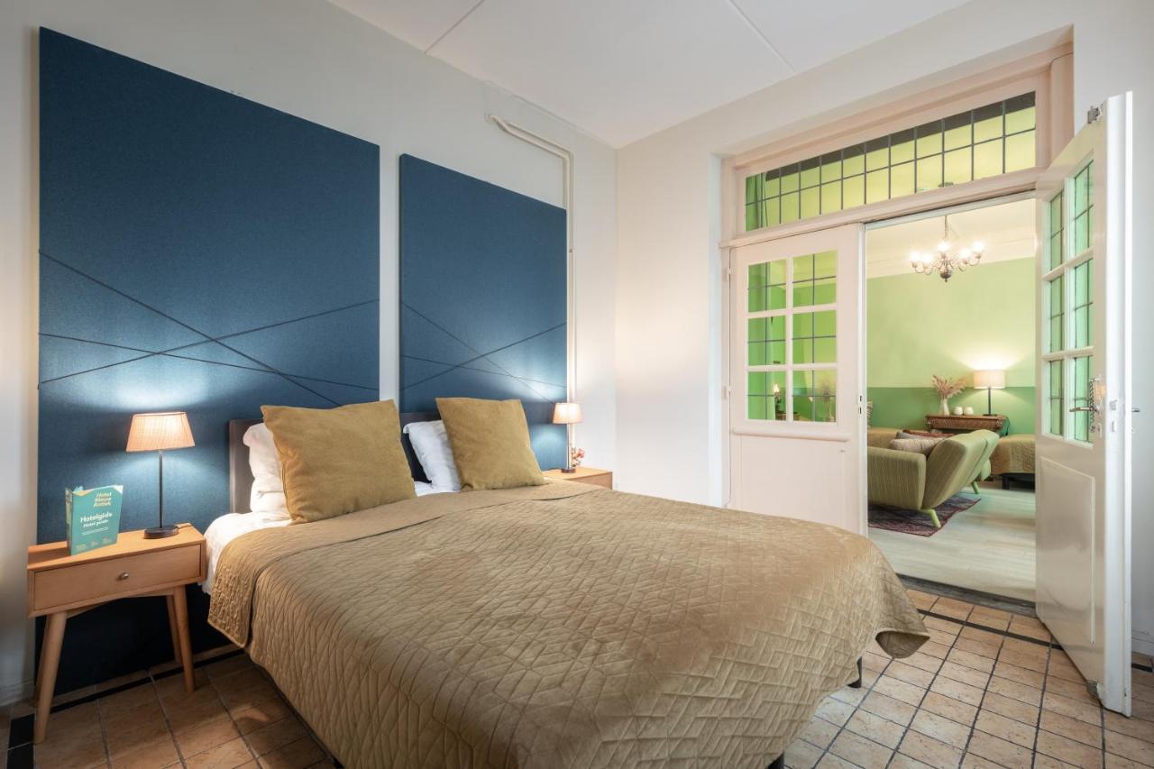 Hotel Nieuw Antiek Helden Bagian luar foto
