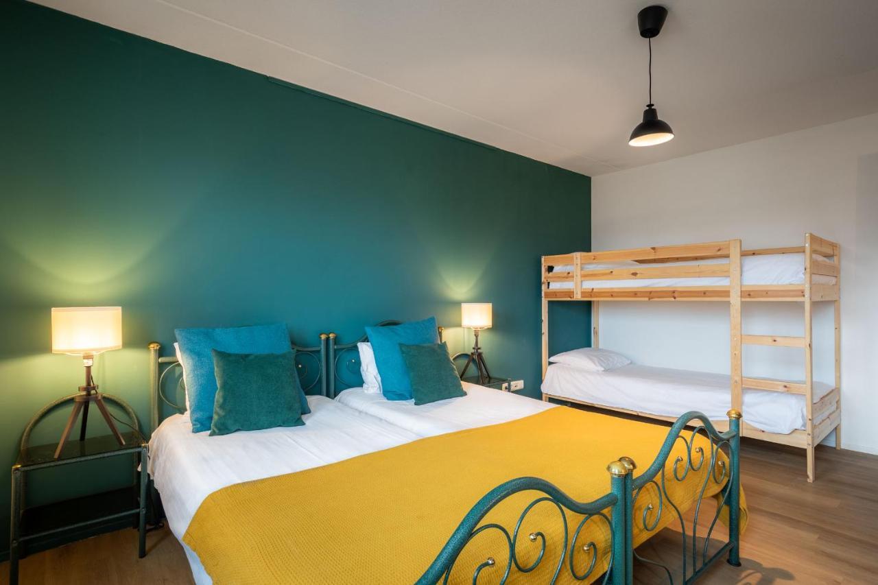 Hotel Nieuw Antiek Helden Bagian luar foto