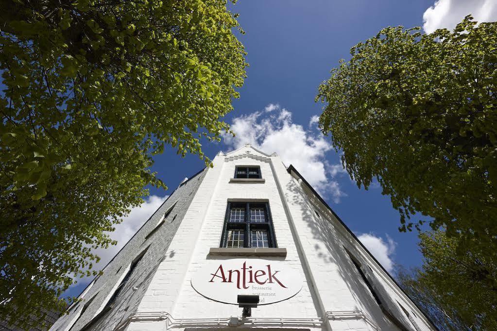 Hotel Nieuw Antiek Helden Bagian luar foto